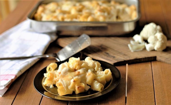 Pasta al forno con cavolfiore e besciamella