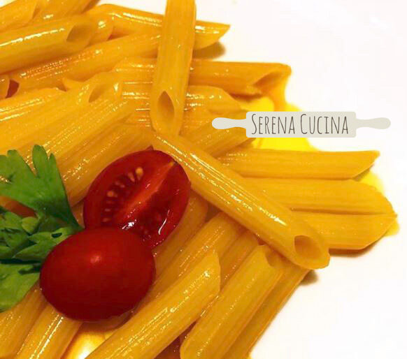 Pasta al pomodoro in bianco