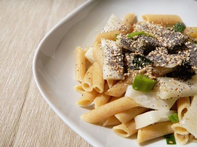 Pasta alla rapa bianca con funghi glassati e abbinamento vino