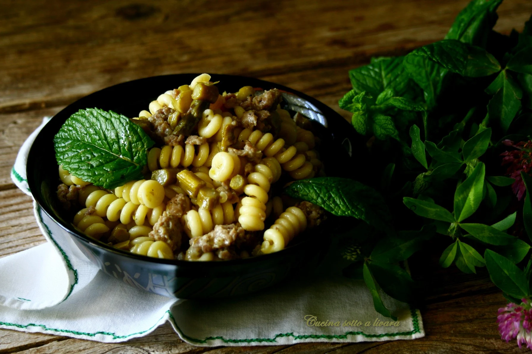 Pasta asparagi e salsiccia