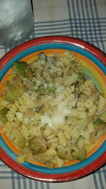 Pasta con broccolo verde