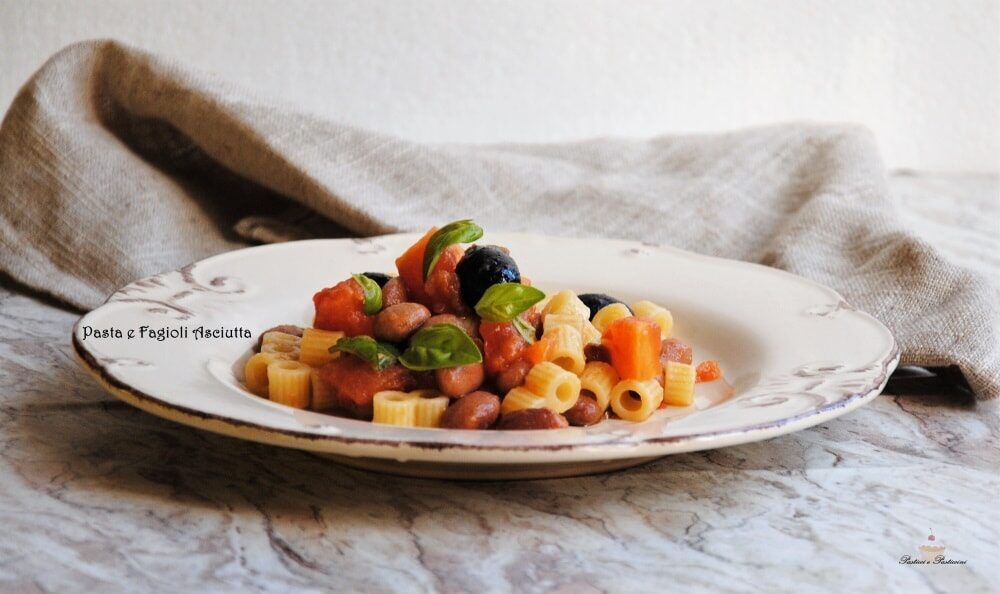 Pasta e fagioli asciutta, veloce e gustosa