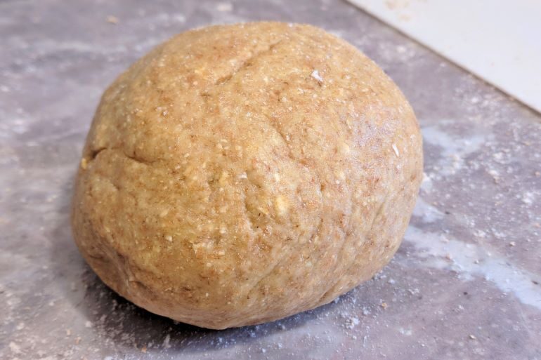 Pasta frolla integrale vegan senza zucchero senza lievito