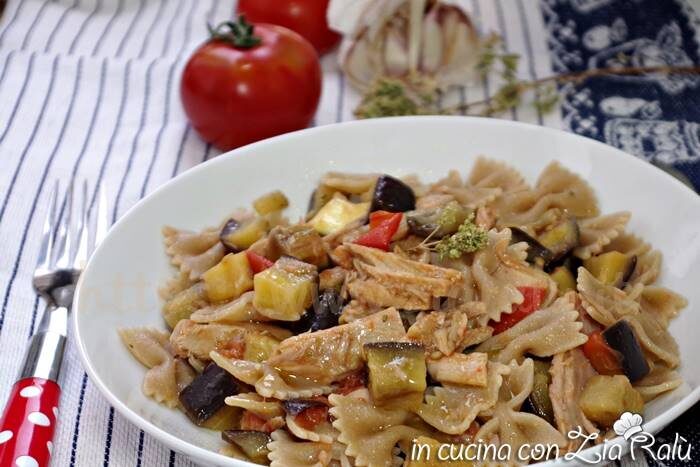 Pasta melanzane e tonno