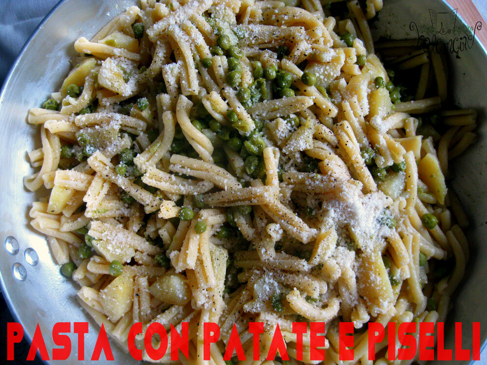 Pasta patate e piselli, troppo buona!!!