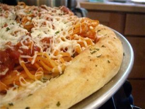 Pasta per pizza con il companion