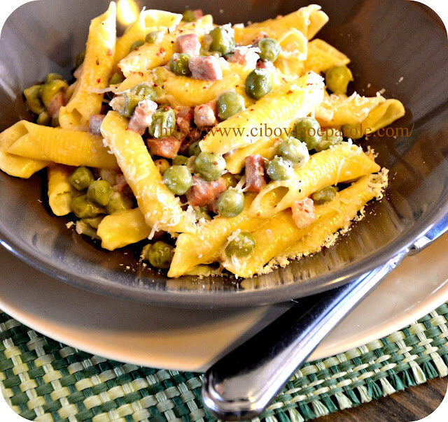 Pasta prosciutto e piselli