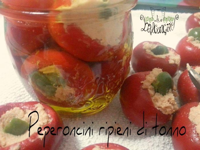 Peperoncini ripieni al tonno