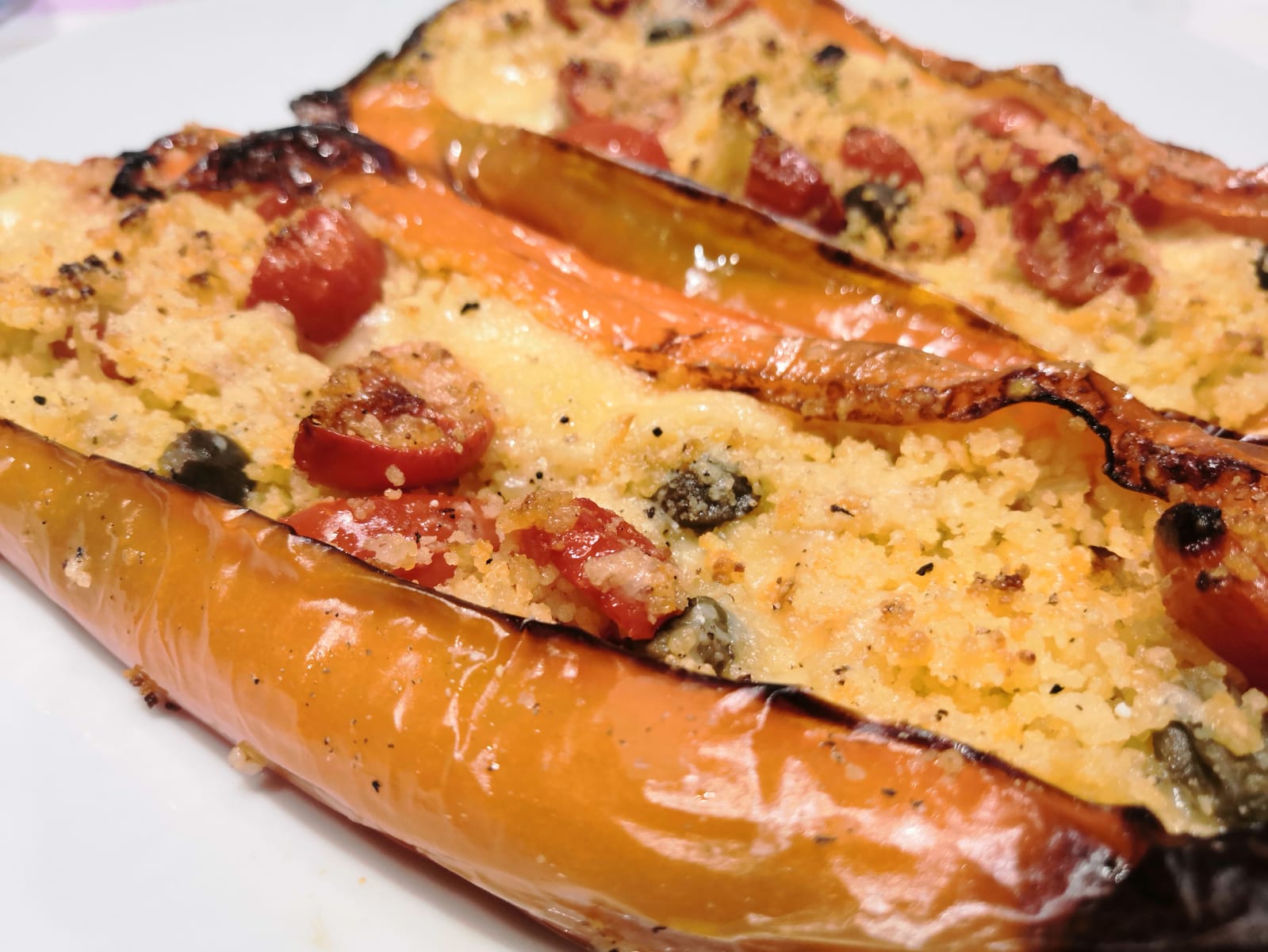 Peperoni cornetti ripieni di cous cous