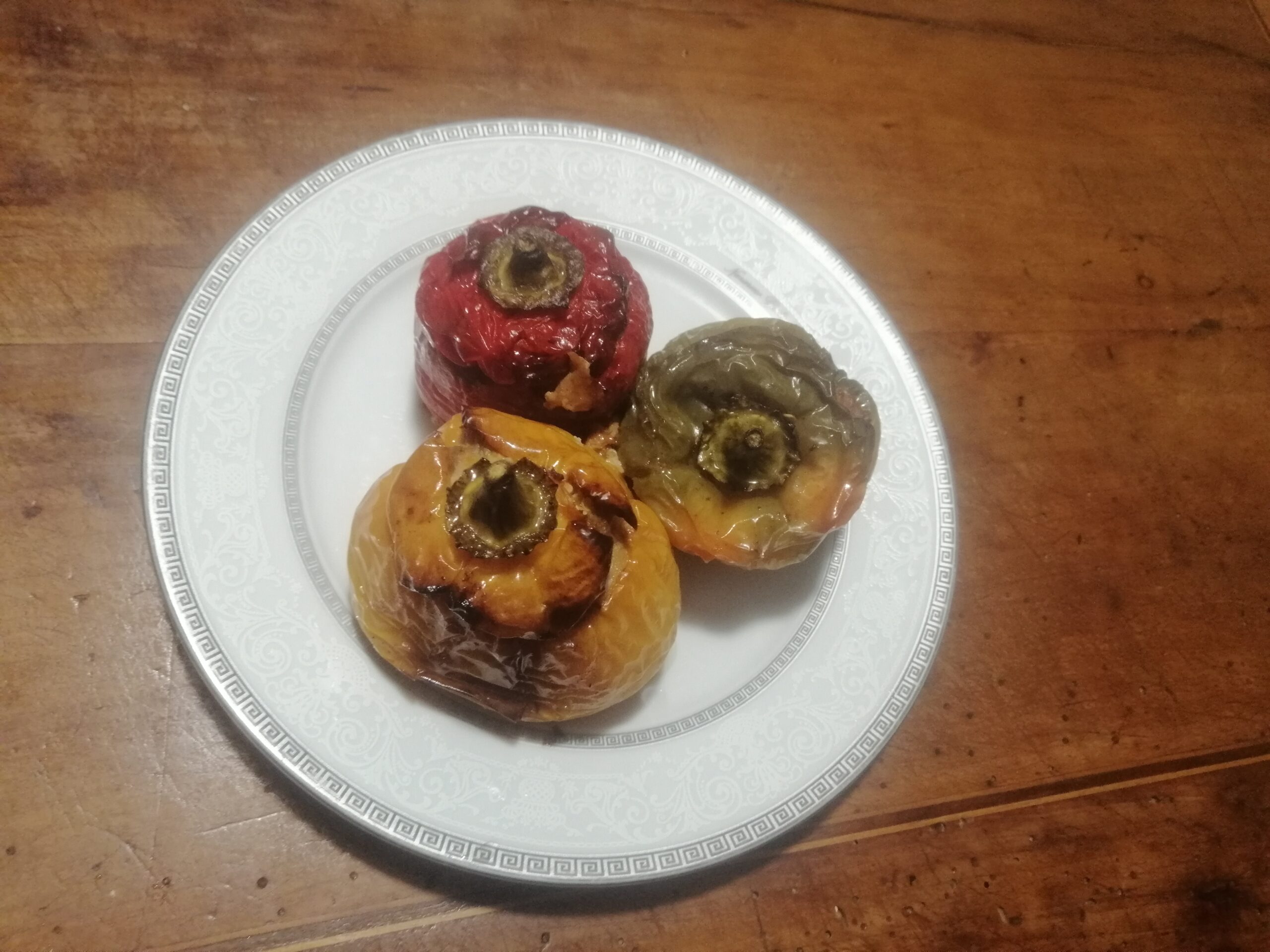 Peperoni ripieni con carne