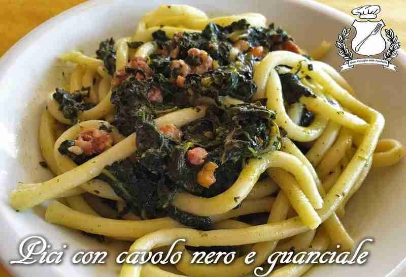 Pici con cavolo nero e guanciale