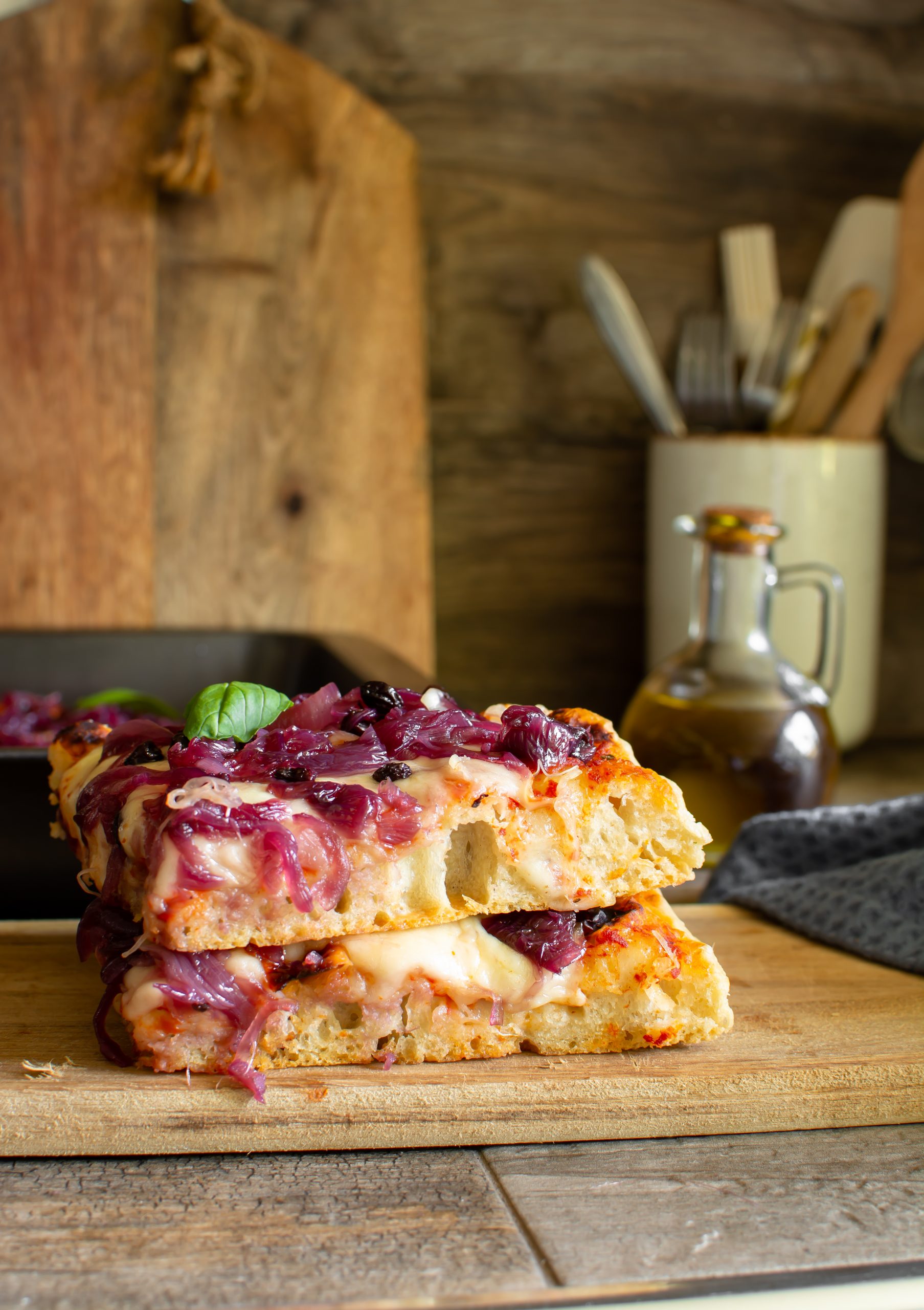 Pizza di farro in teglia