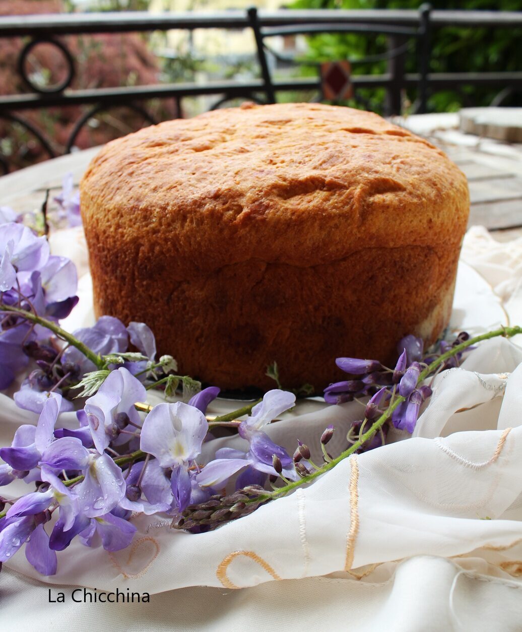 Pizza di Pasqua al formaggio