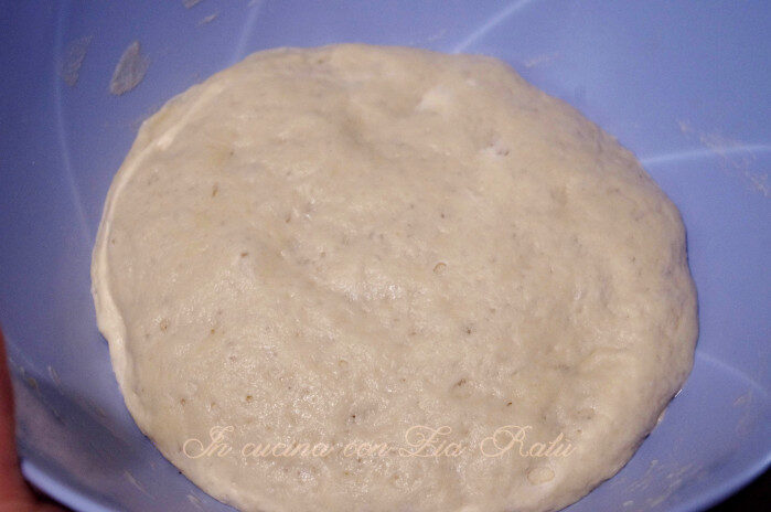 Pizza di pasqua laziale con biga