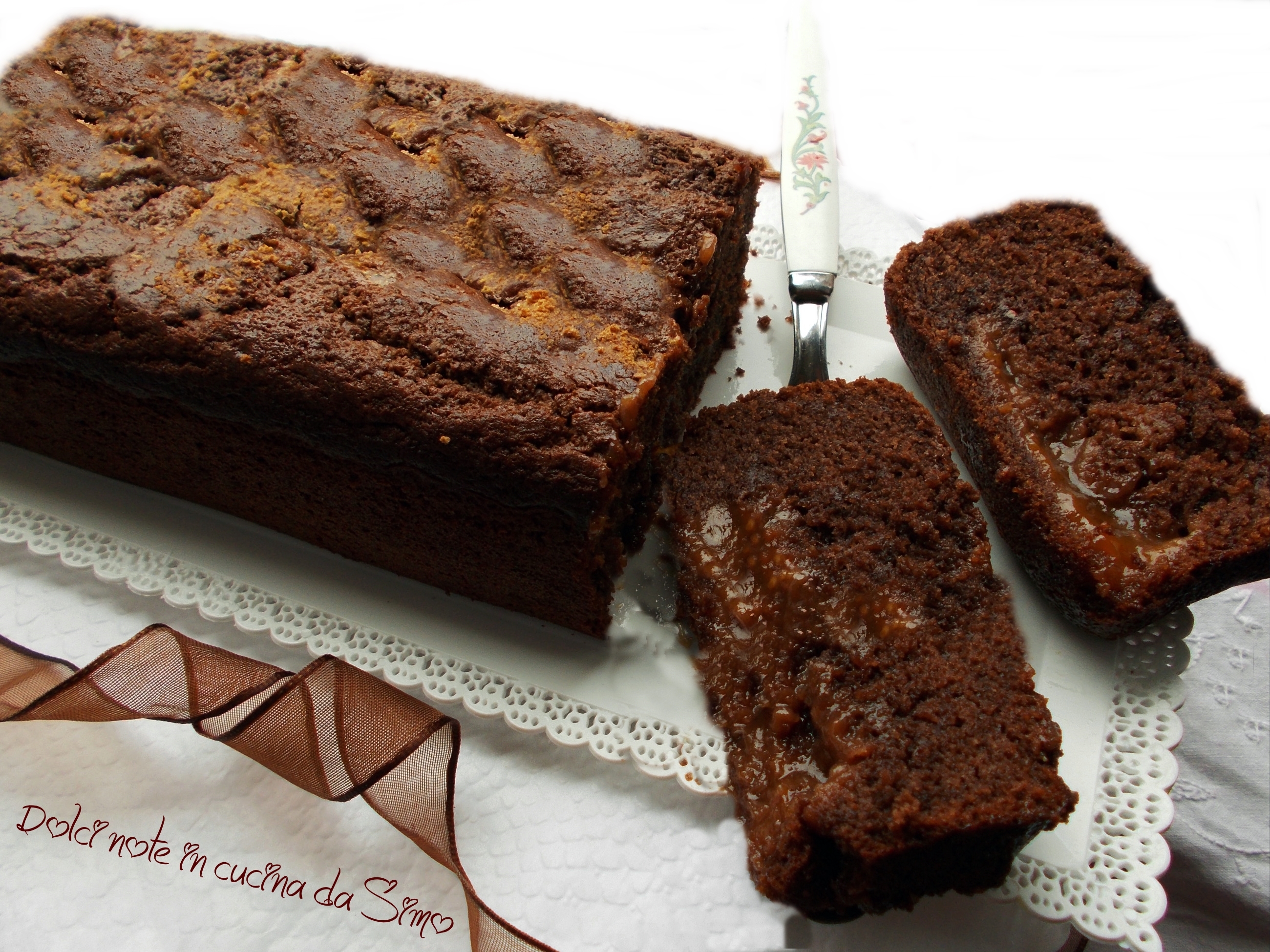 Plum-cake al cioccolato e marmellata