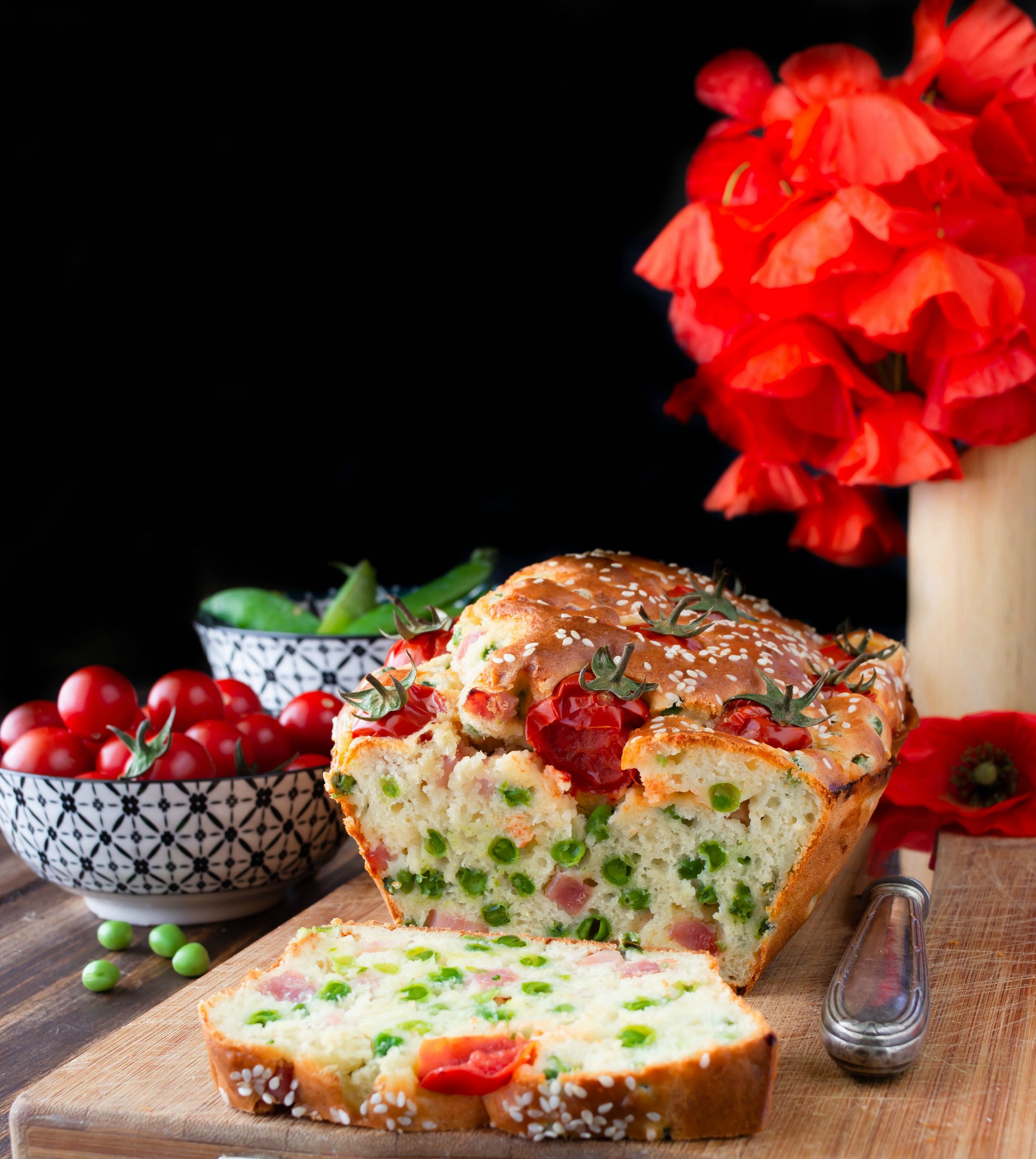 Plumcake salato con piselli e prosciutto cotto