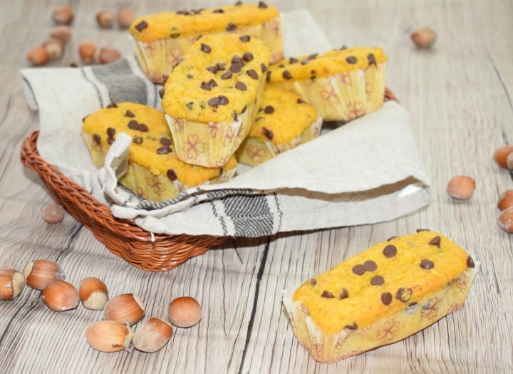 Plumcake semi integrale alla ricotta,nocciole e cioccolato