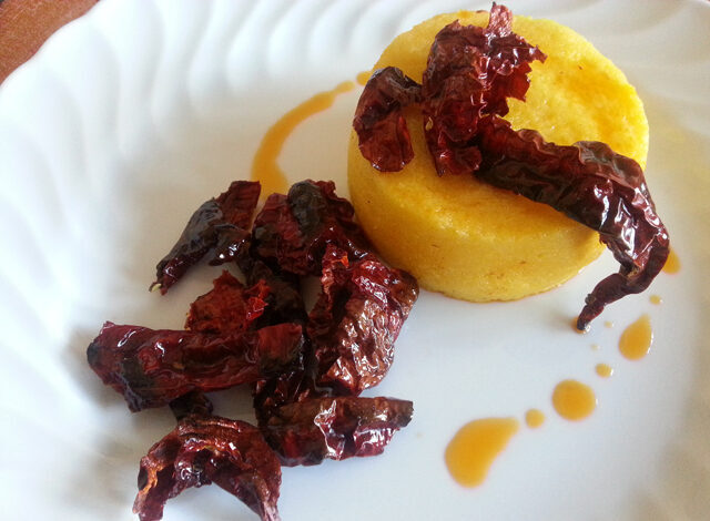 Polenta e peperoni cruschi