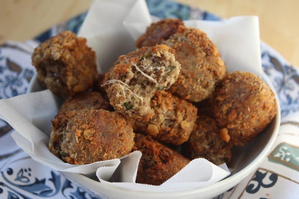 Polpette di lenticchie e scamorza