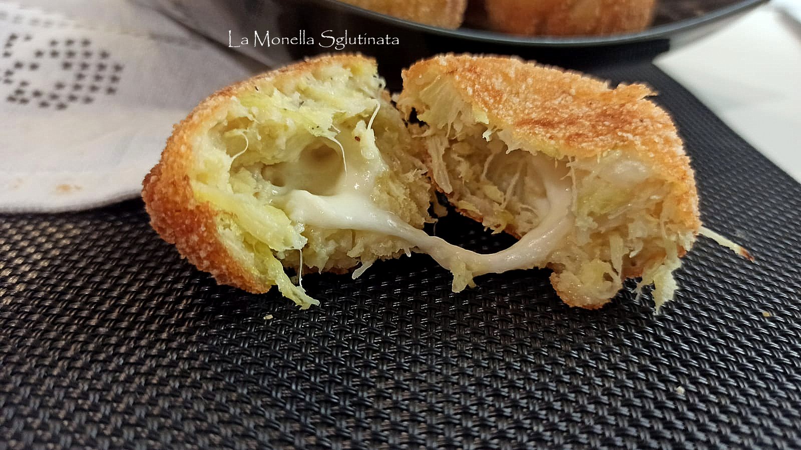 Polpette di verza filanti senza glutine