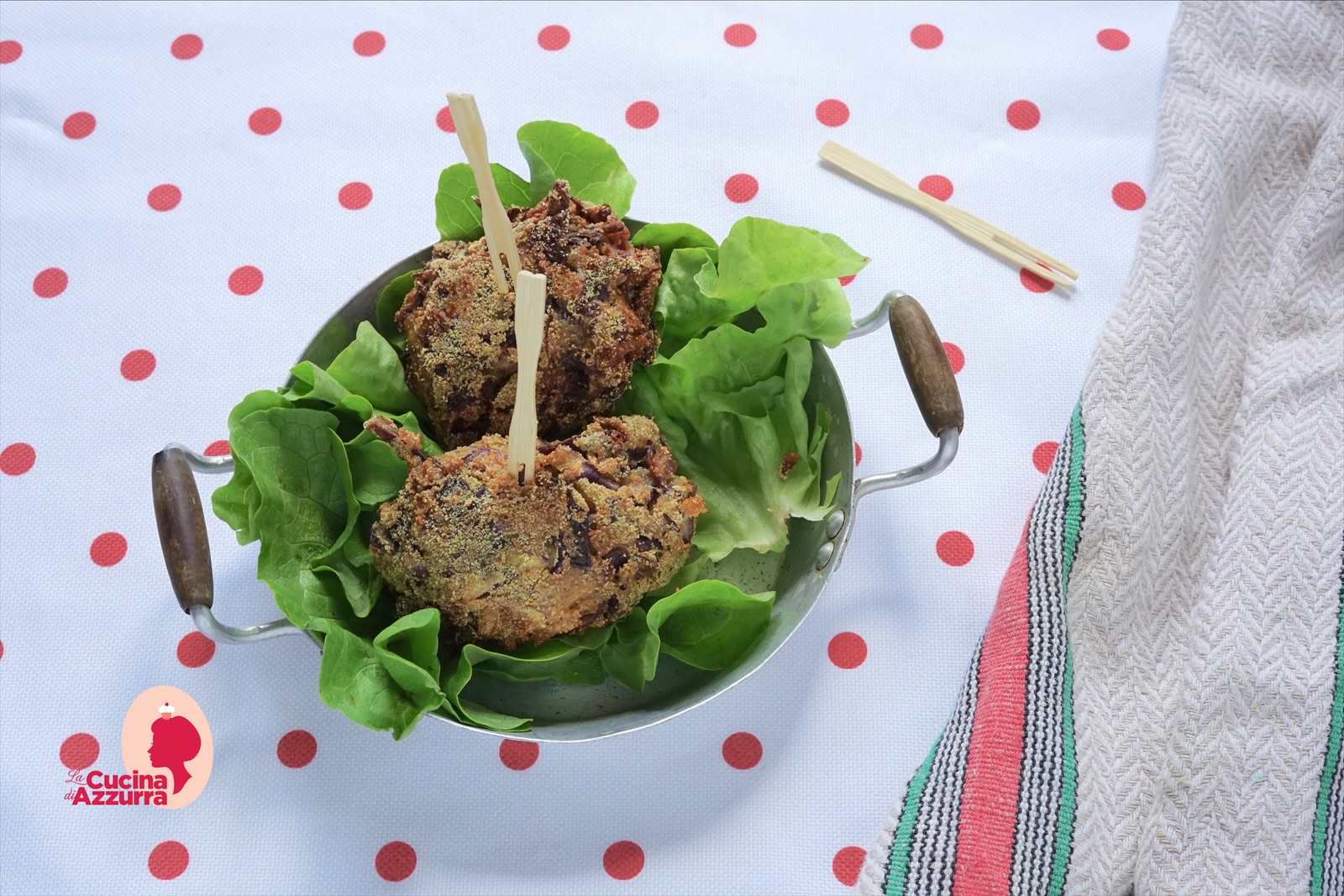 Polpette svuotafrigo: cavolo viola, formaggio e…