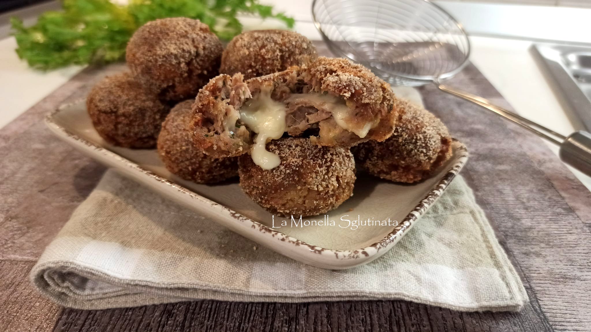 Polpettine di carne con cuore filante