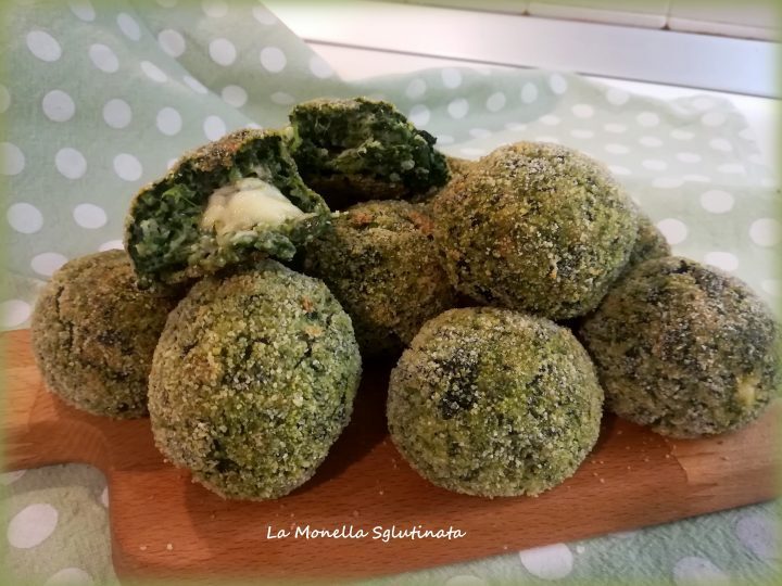 Polpettine di spinaci e ricotta filanti
