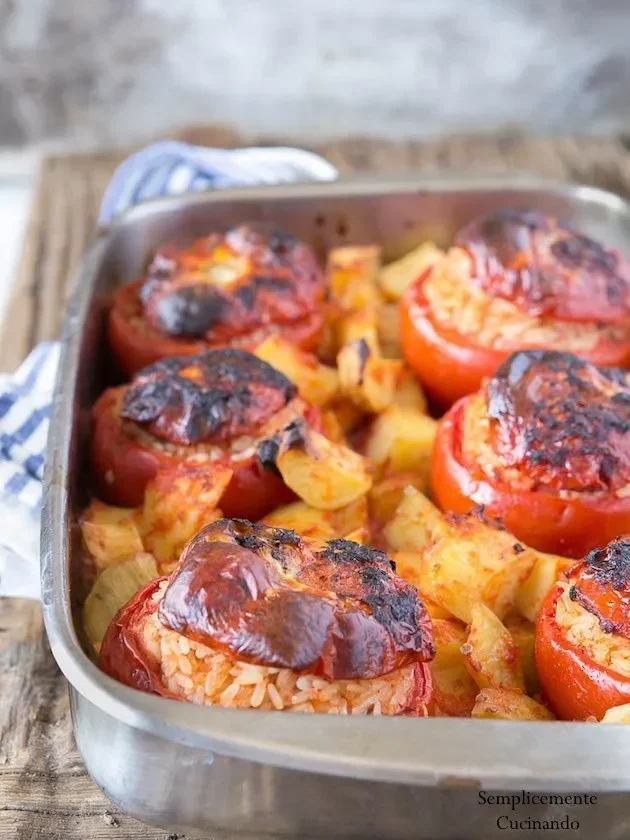 Pomodori con il riso alla romana