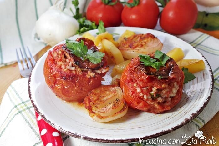 Pomodori ripieni di riso alla romana