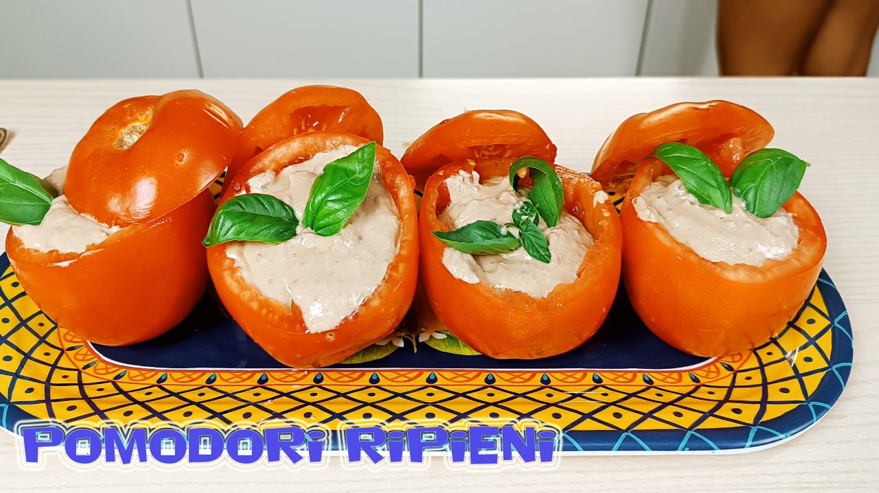 Pomodori ripieni di tonno – antipasto fresco per l’estate