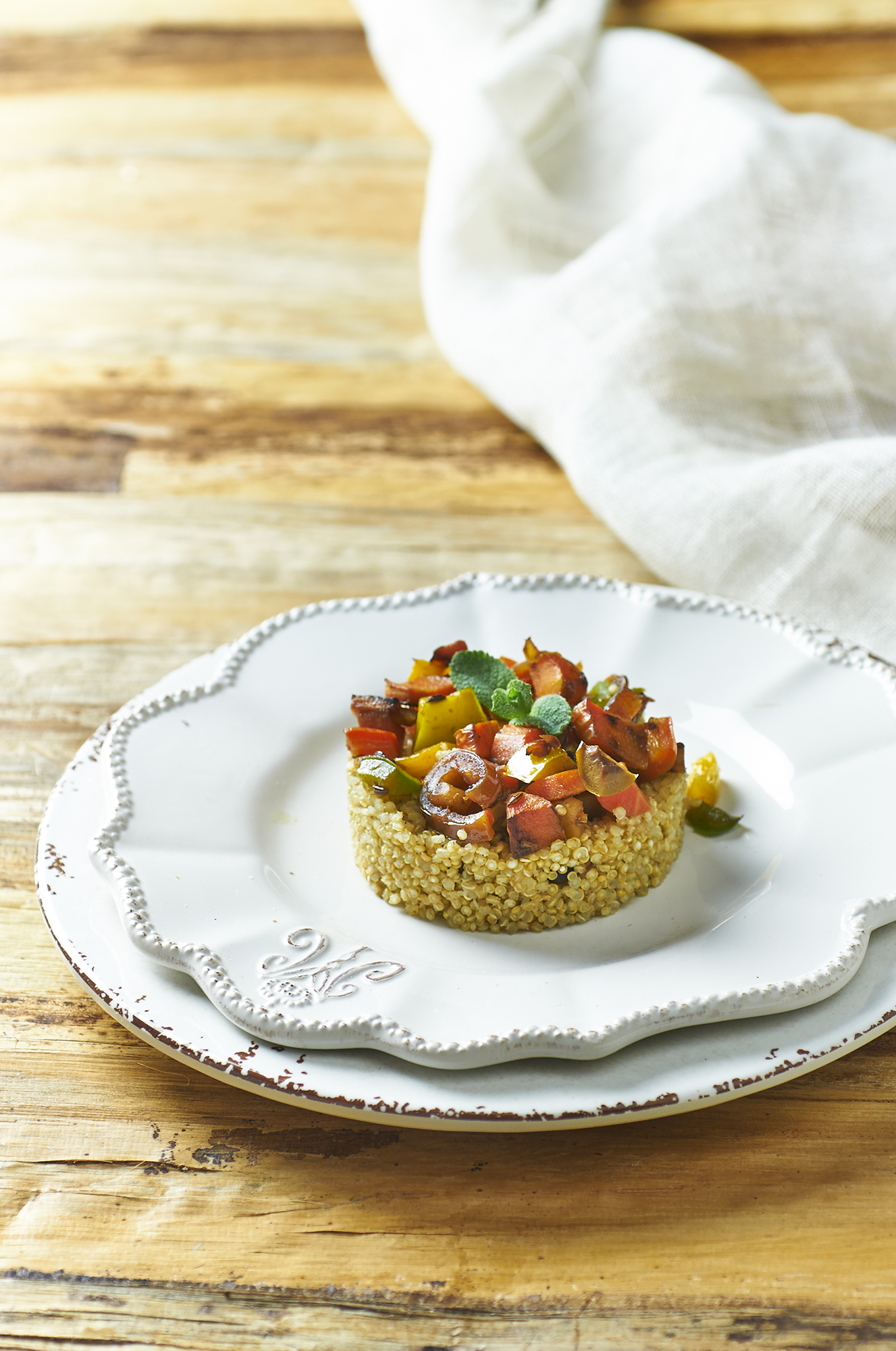 Quinoa alle verdure e datteri