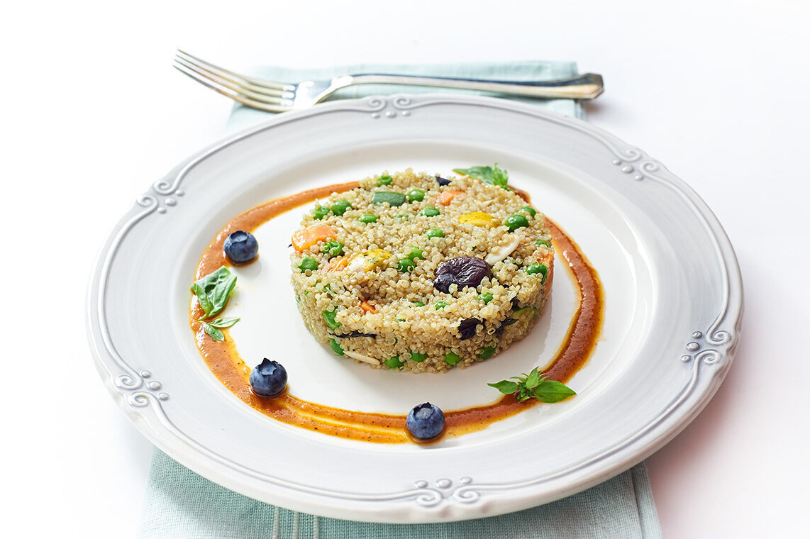 Quinoa con salsa ai peperoni