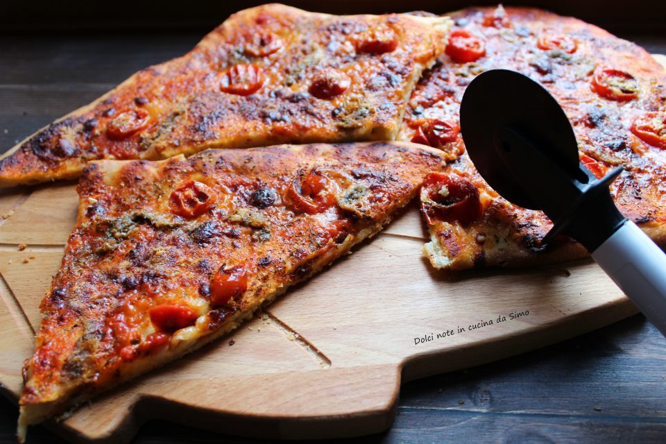 Rianata pizza origanata specialita’ tipica trapanese