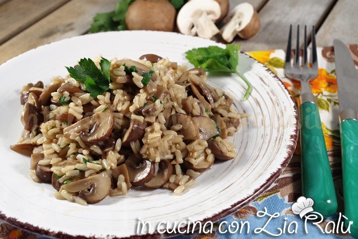 Riso integrale ai funghi – ricetta light