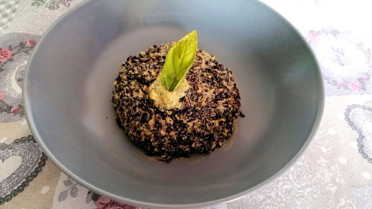Riso venere al profumo di basilico, facilissimo