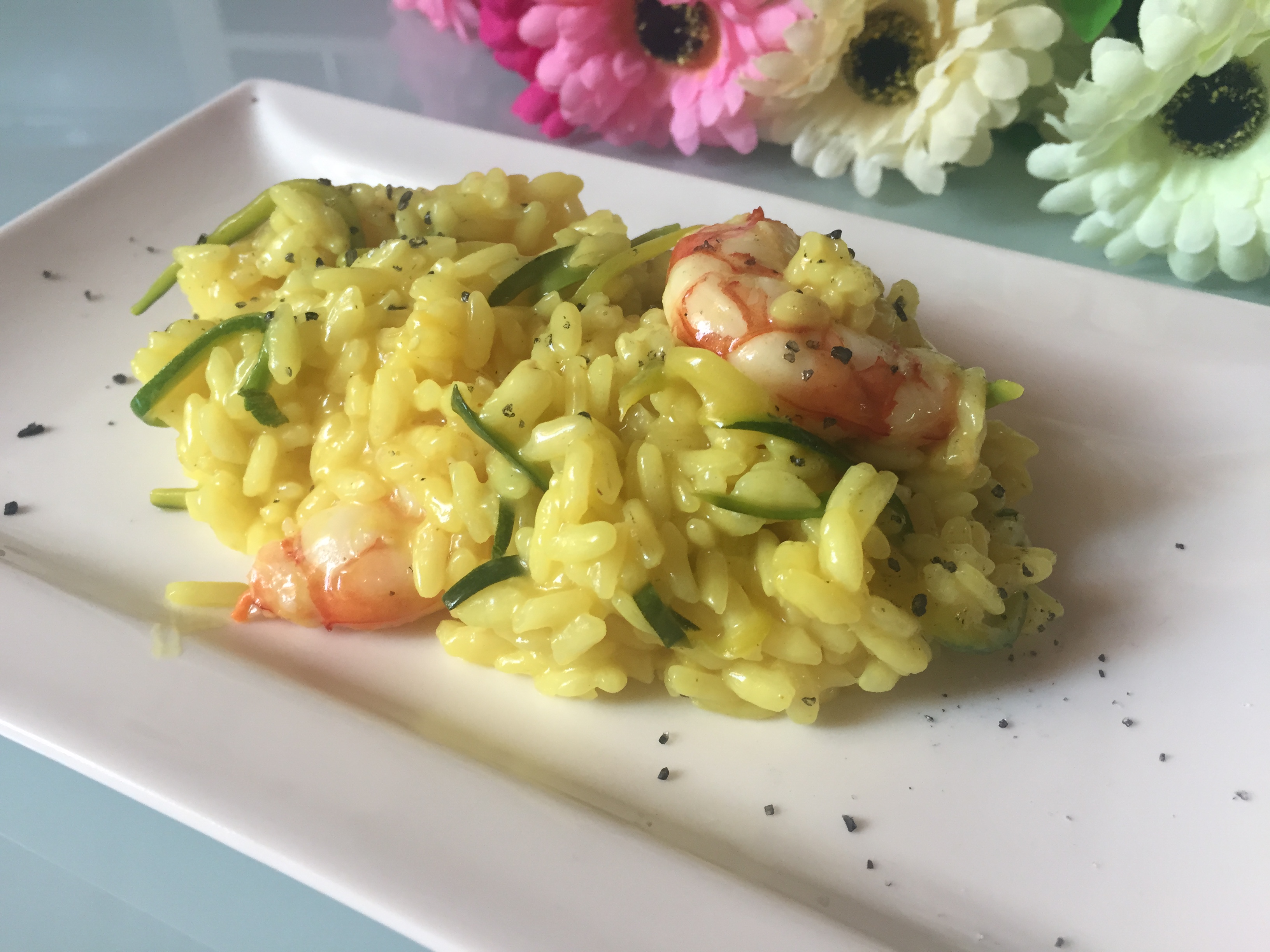 Risotto gamberi e zucchine alla curcuma