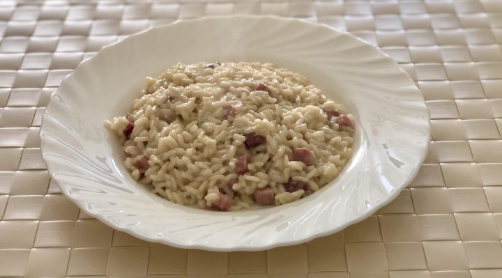 Risotto parmigiano e speck