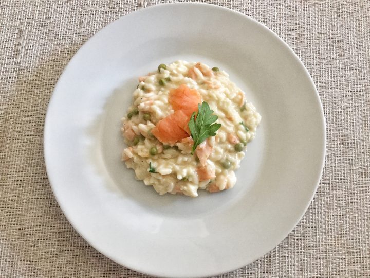 Risotto salmone e piselli , video ricetta