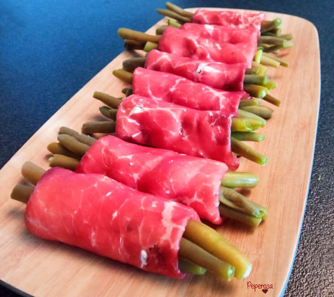 Rotolini di bresaola e fagiolini