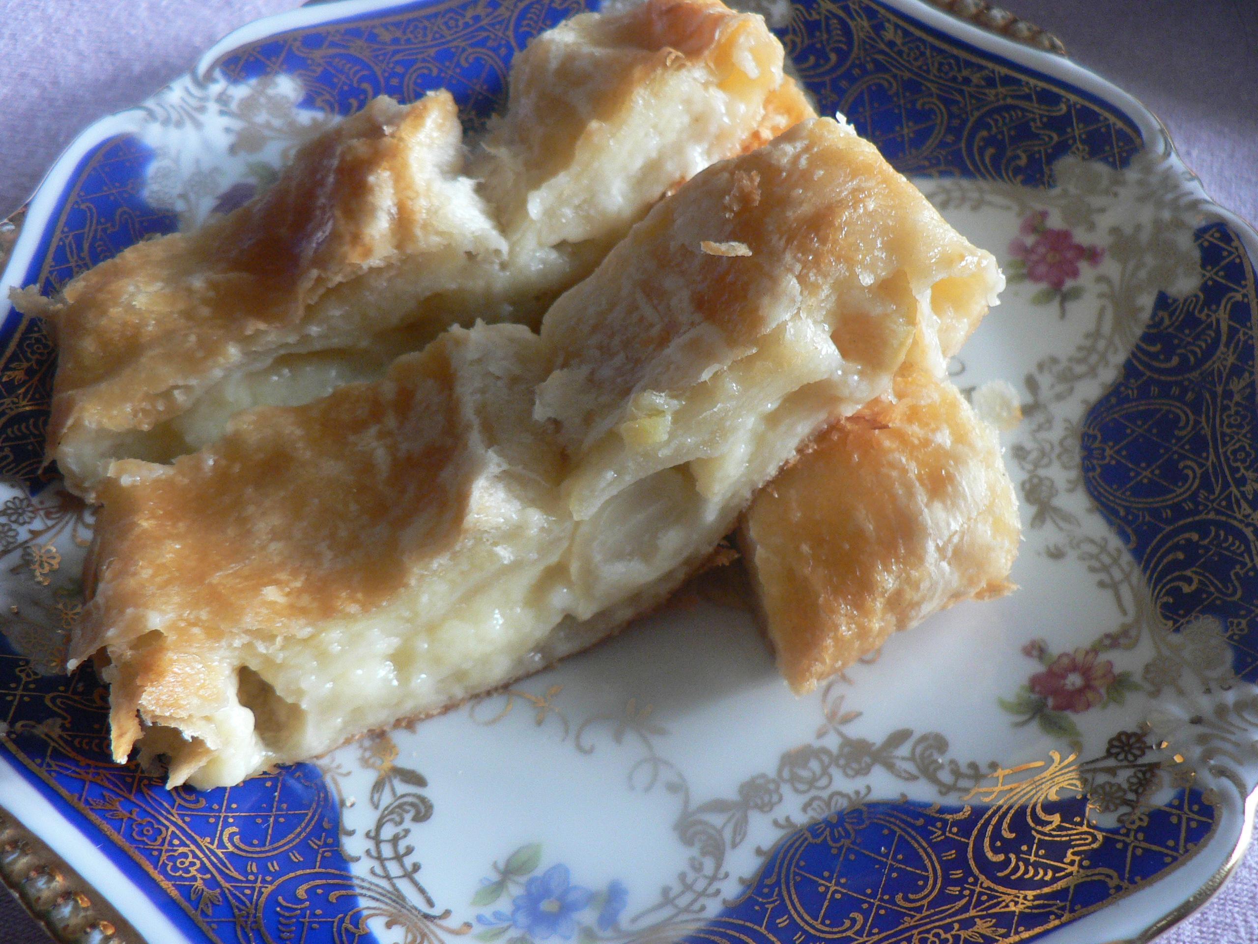 Rotolo di sfoglia con crema pasticcera e frutta-Ricetta dolce | Noi due in cucina