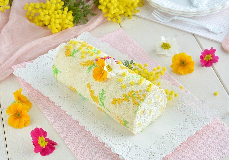 Rotolo mimosa con crema al mascarpone e ananas