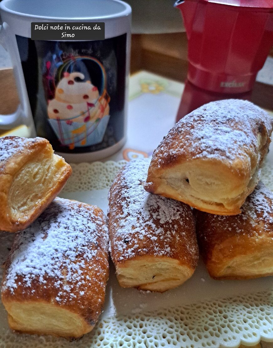 Saccottini di sfoglia con crema spalmabile