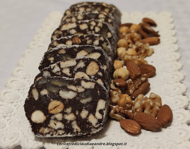 Salame dolce con frutta secca senza lattosio
