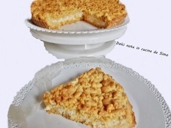 Sbriciolata agli amaretti farcita alla crema mascarpone