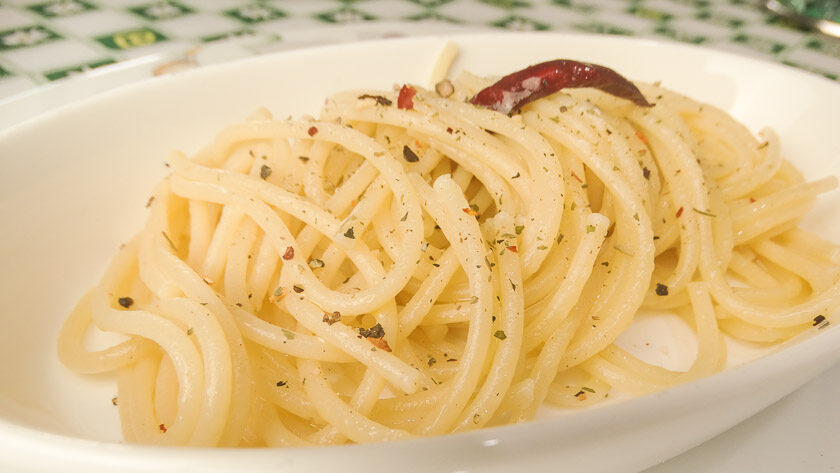 Spaghetti aglio, olio e peperoncino