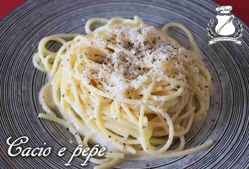 Spaghetti cacio e pepe