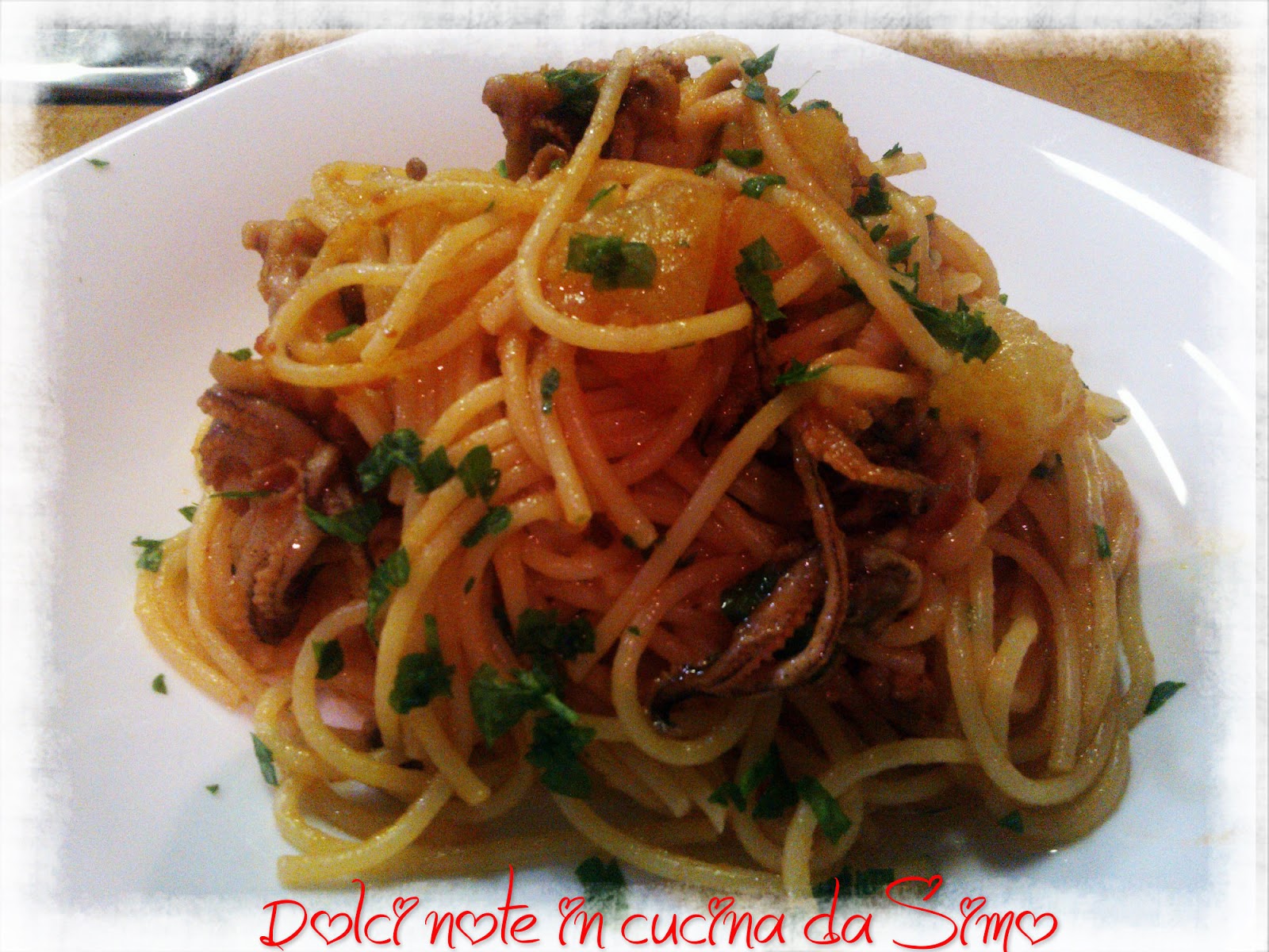 Spaghetti con moscardini e patate