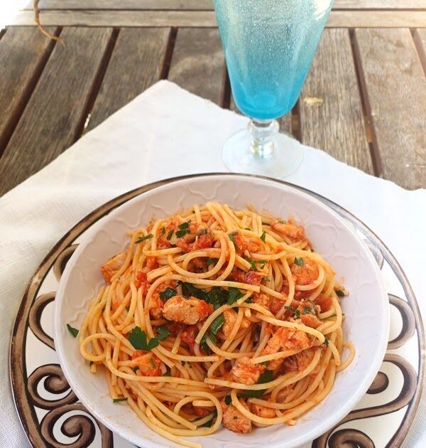 Spaghetti con sugo di cernia