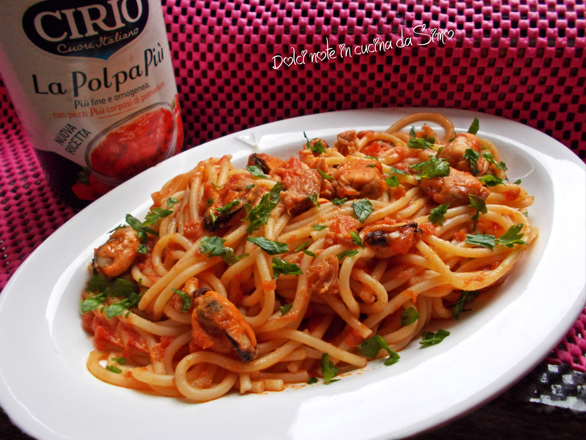 Spaghetti sfiziosi con cozze e tonno