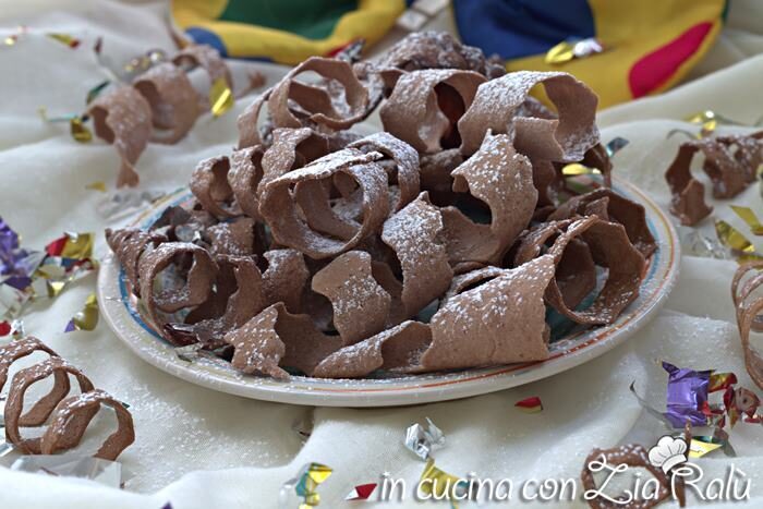 Stelle filanti dolci senza uova – dolce di carnevale